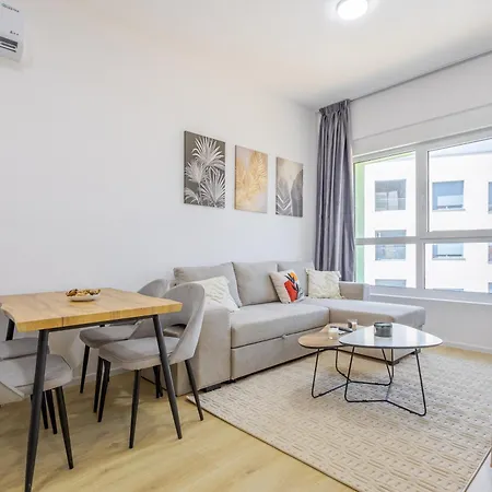 Two Bedroom Kadiu Apartament *