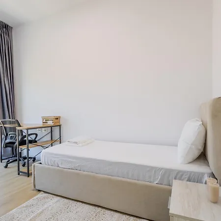 Two Bedroom Kadiu Apartament