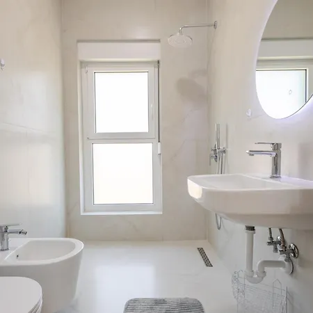 Two Bedroom Kadiu Apartament